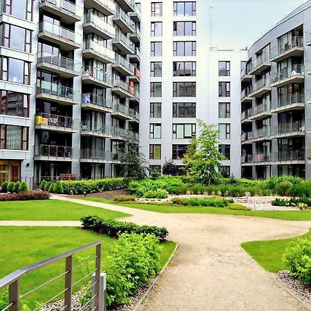 Apartamenty Triton Park Варшава Экстерьер фото