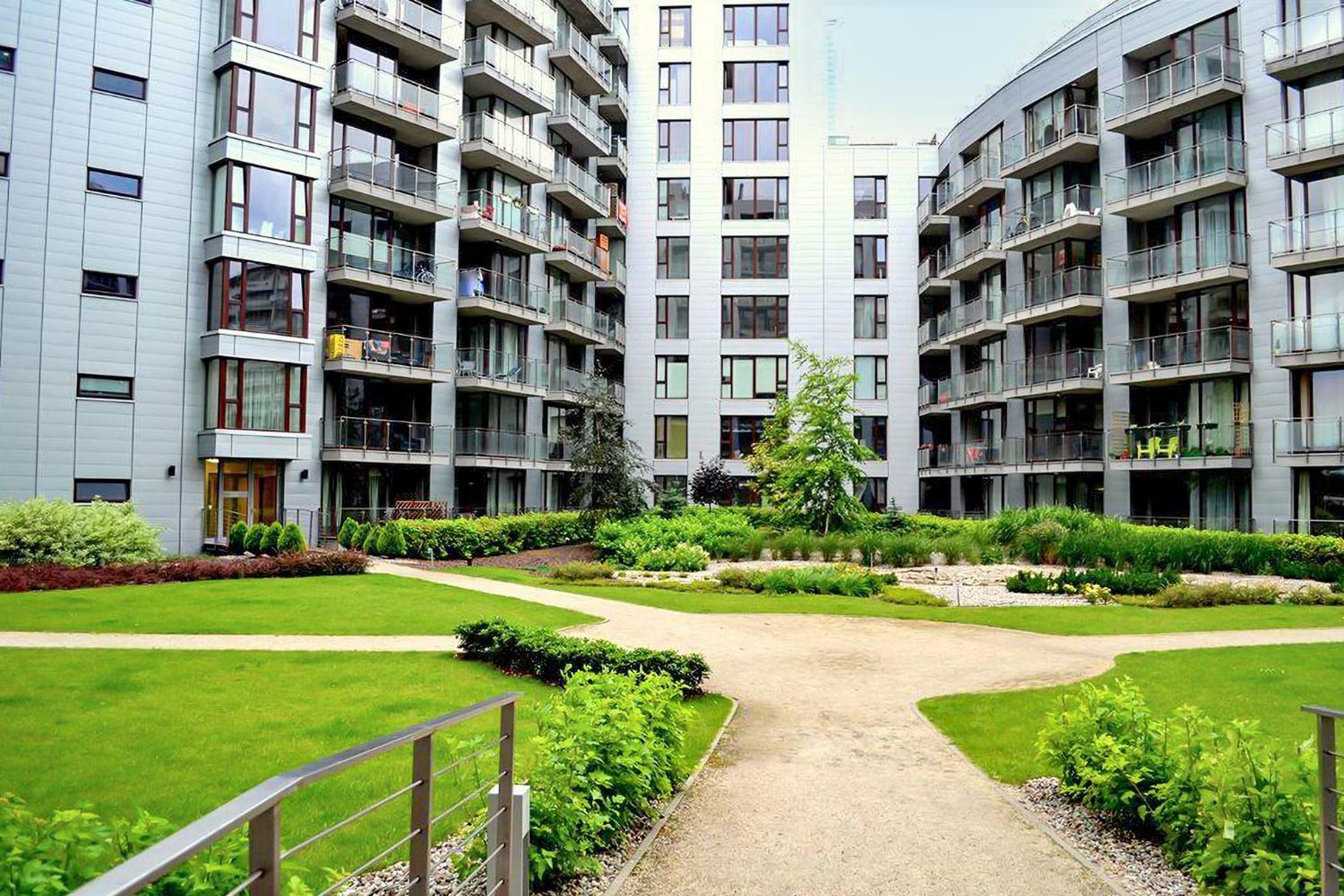 Apartamenty Triton Park Варшава Экстерьер фото