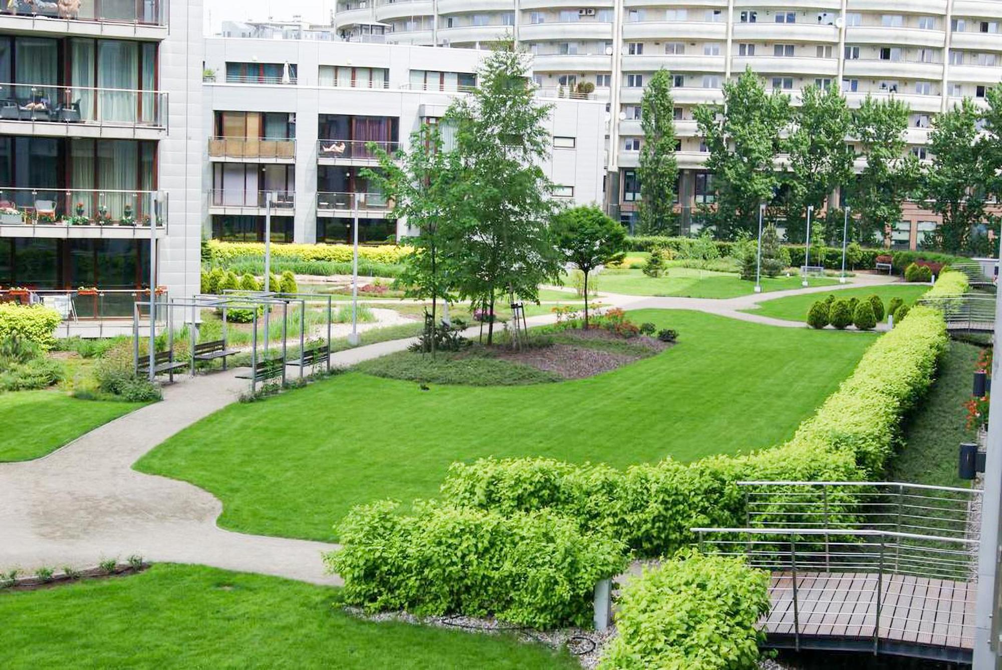 Apartamenty Triton Park Варшава Экстерьер фото
