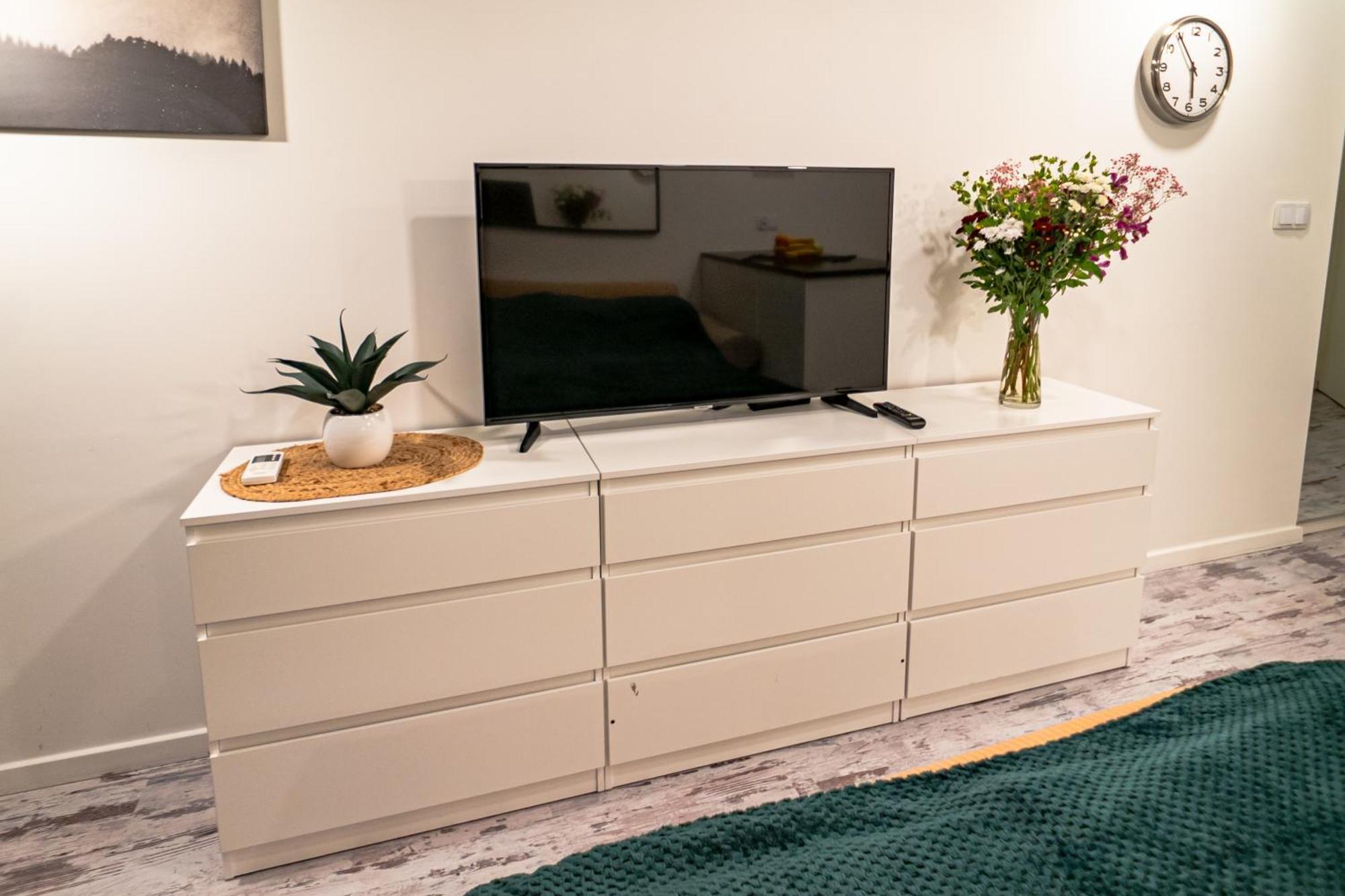 Apartamenty Triton Park Варшава Экстерьер фото