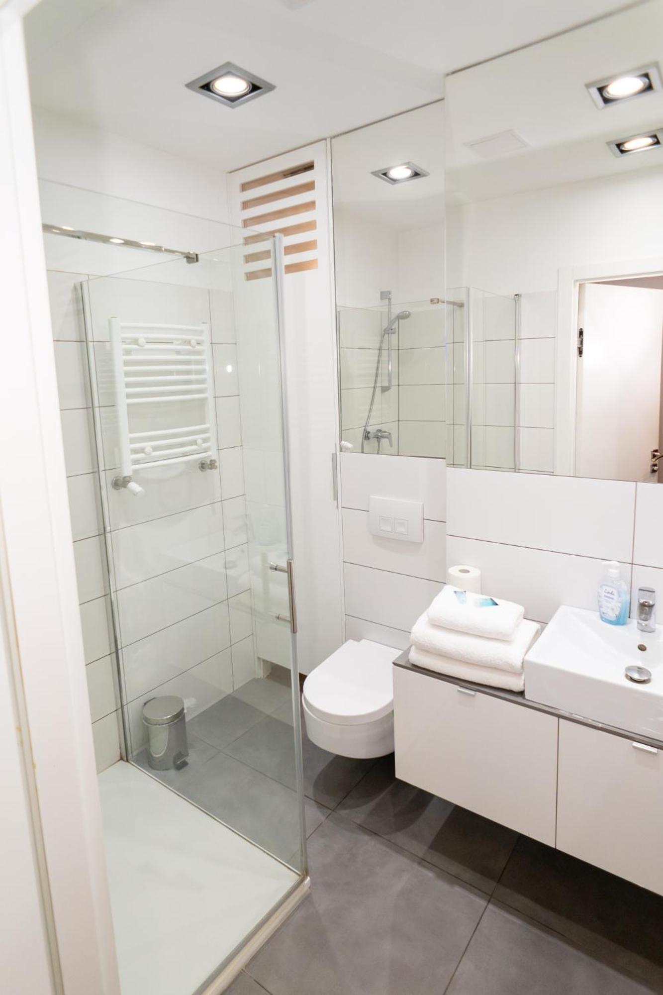Apartamenty Triton Park Варшава Экстерьер фото